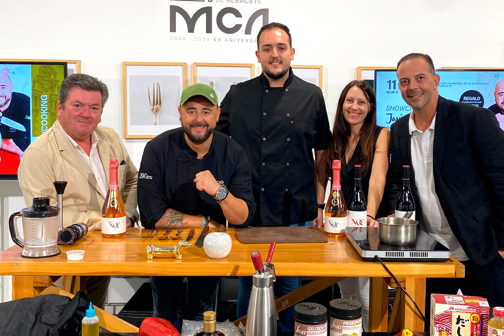 Showcooking en el Museo de la Cuchillería de Albacete con Javier Albuger: Gastronomía y Vinos Manchegos