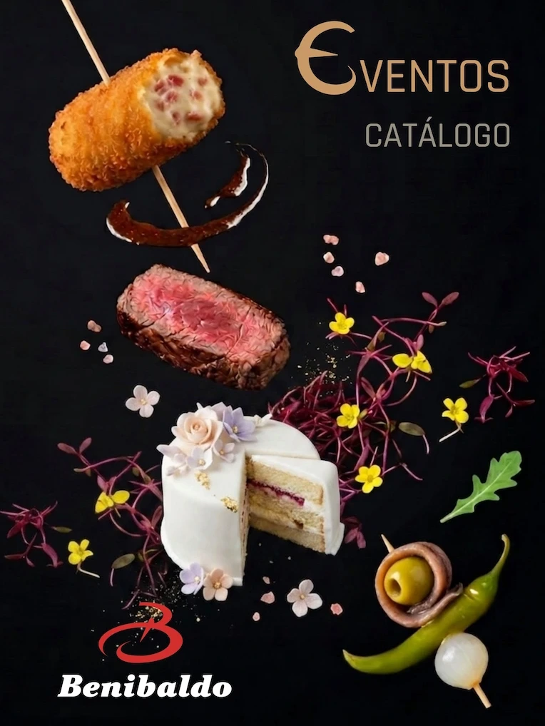 Eventos Cat&aacute;logo cover featuring a skewered croquette, sliced steak, a white cake with flowers, and floral accents with Benibaldo logo.